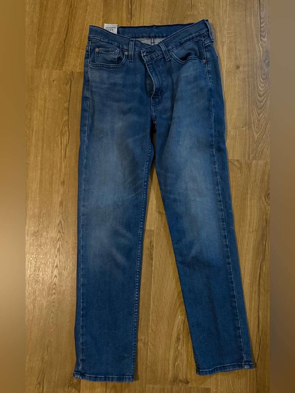 Men’s Levi’s jeans, w 29, l 32